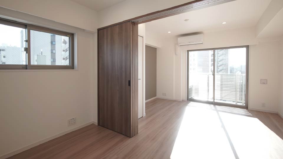 THE RESIDENCE OF TOKYO H20 STATION FRONT